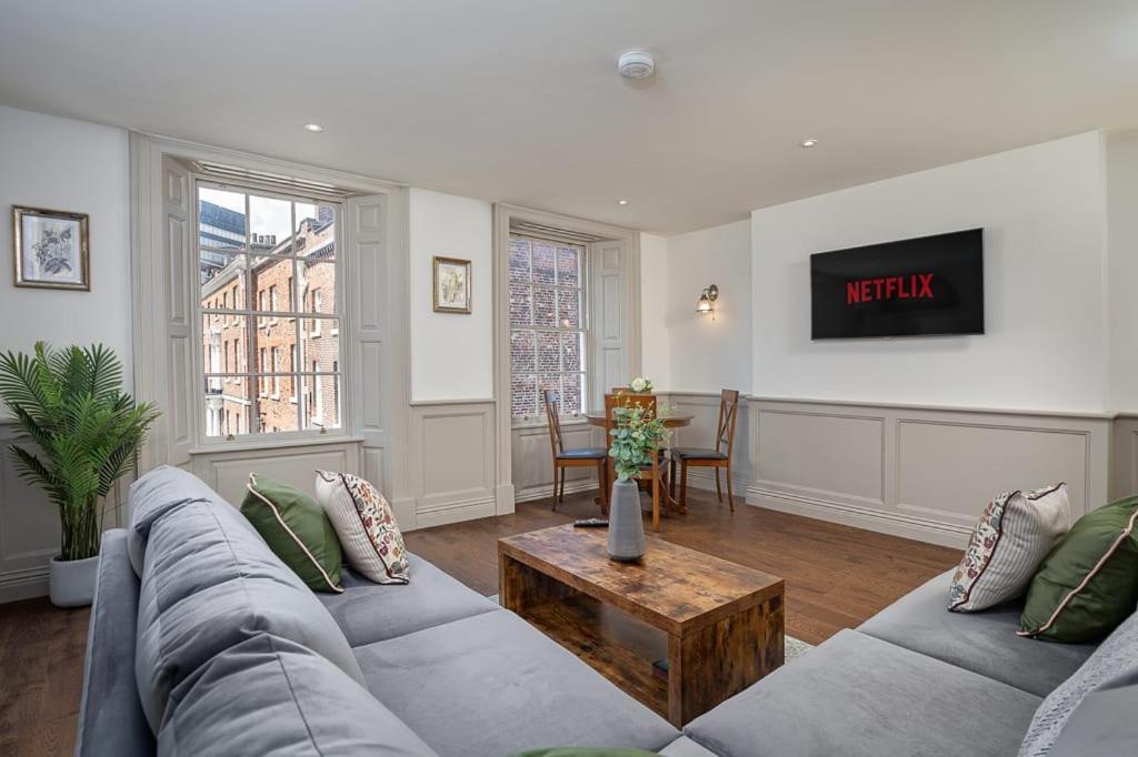 Paradise Square-Remodelled 18Th Century Apartment Sheffield Bagian luar foto